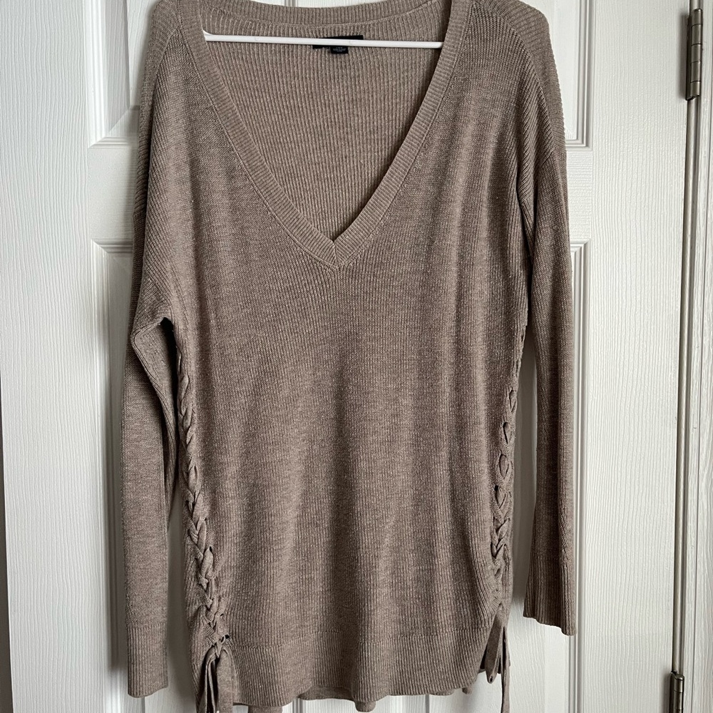American Eagle Outfitters Ribbed Knit Sweater in Tan